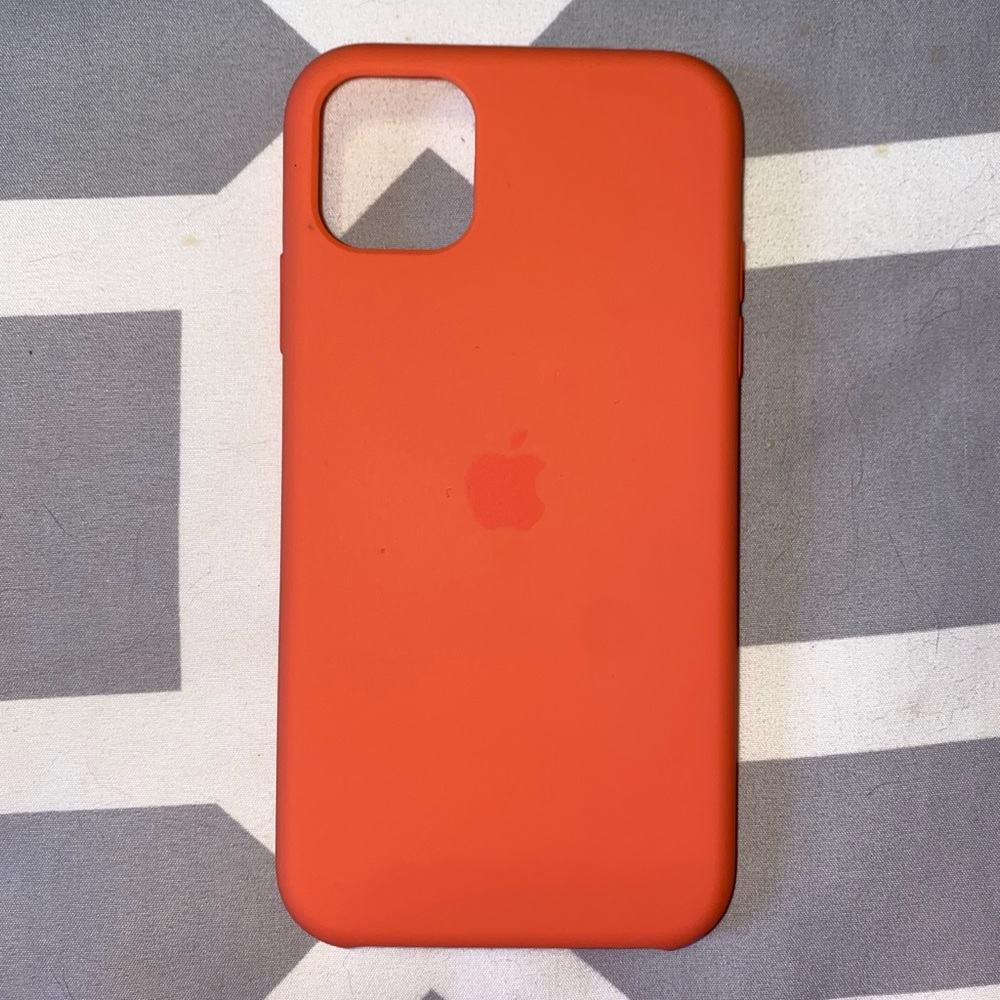 iPhone 11 apple case